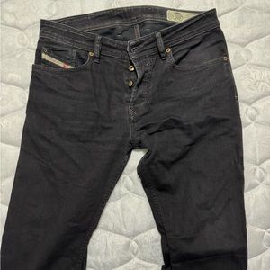 Diesel Waykee in black - 30x30